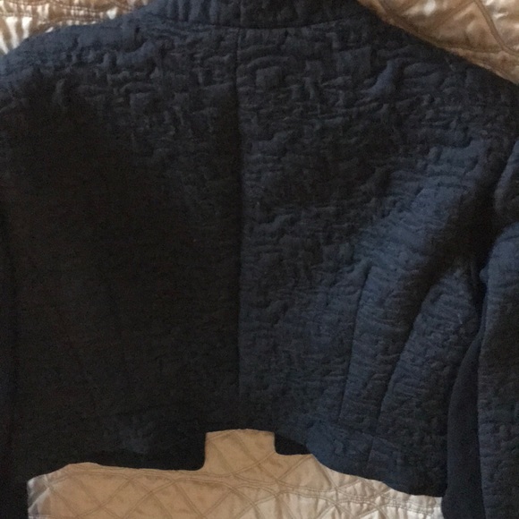 Jacket - Picture 5 of 6